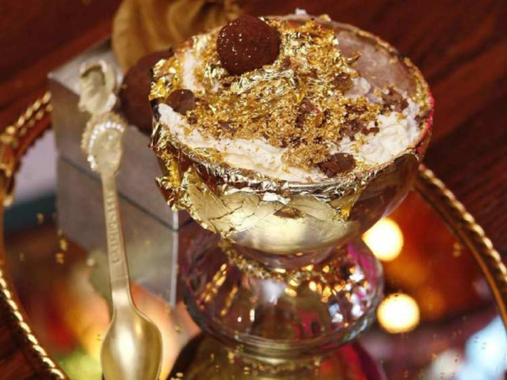 دسر شکلاتی لوکس