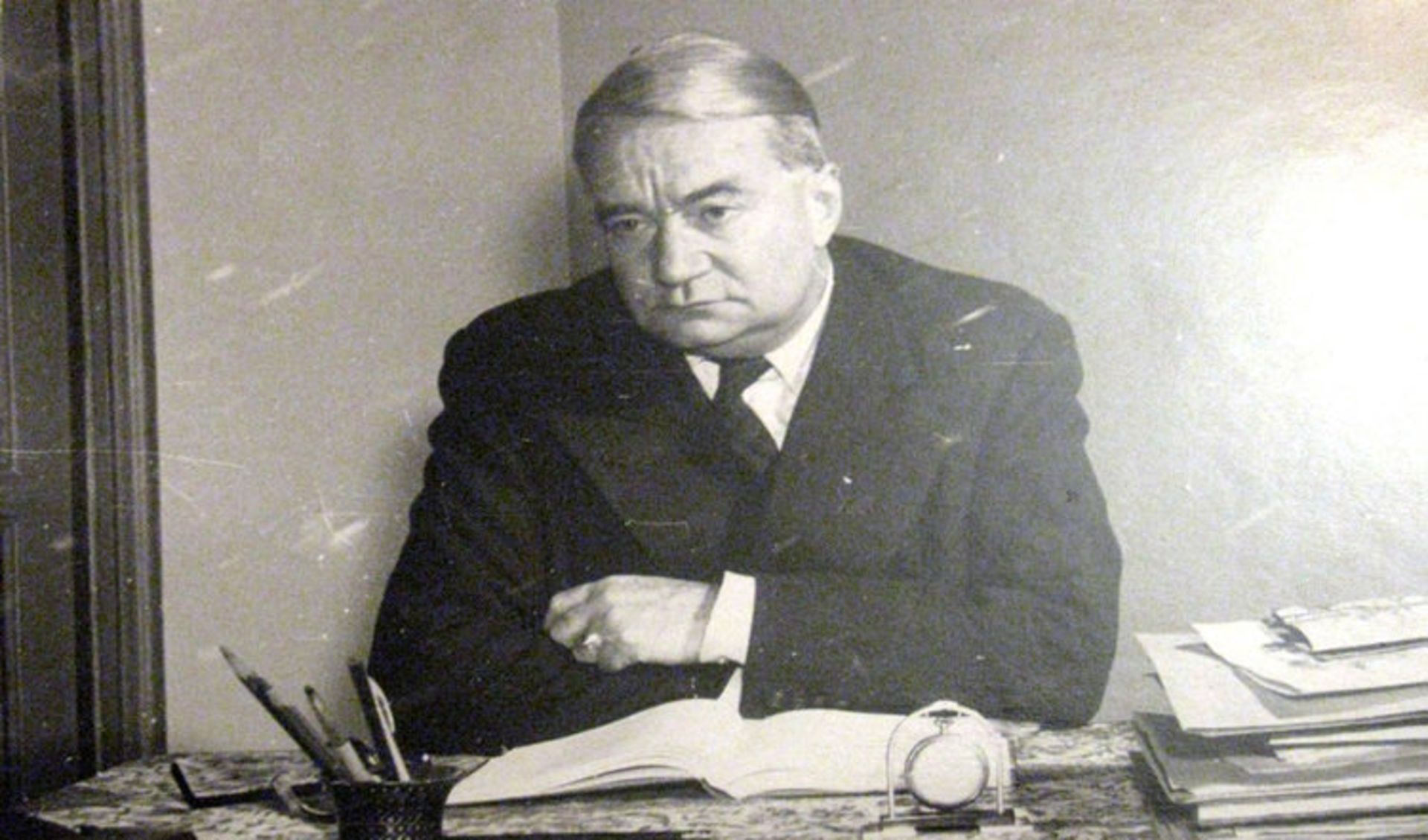 هانری کربن