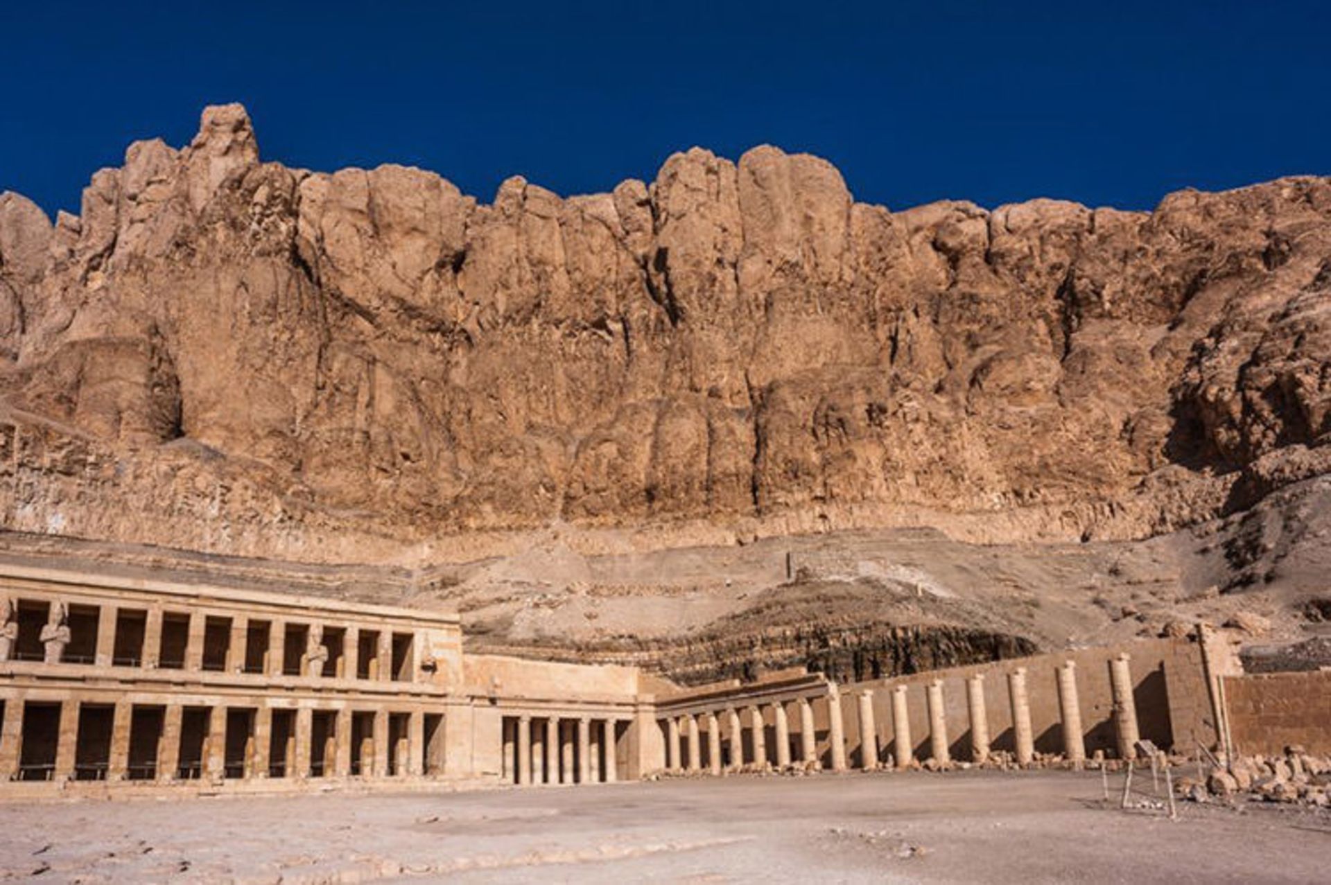 قتل عام اقصر