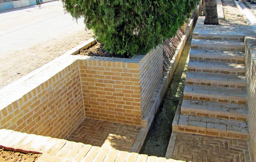 قنات مخروطی