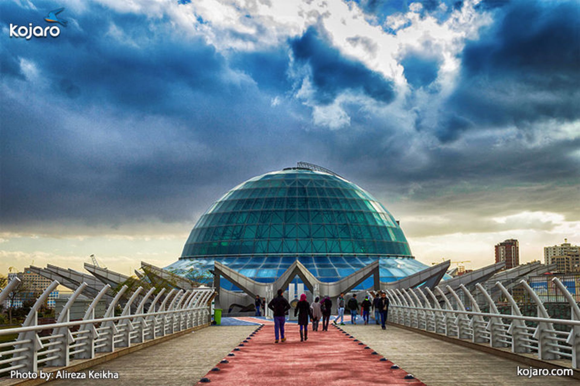 mina-dome