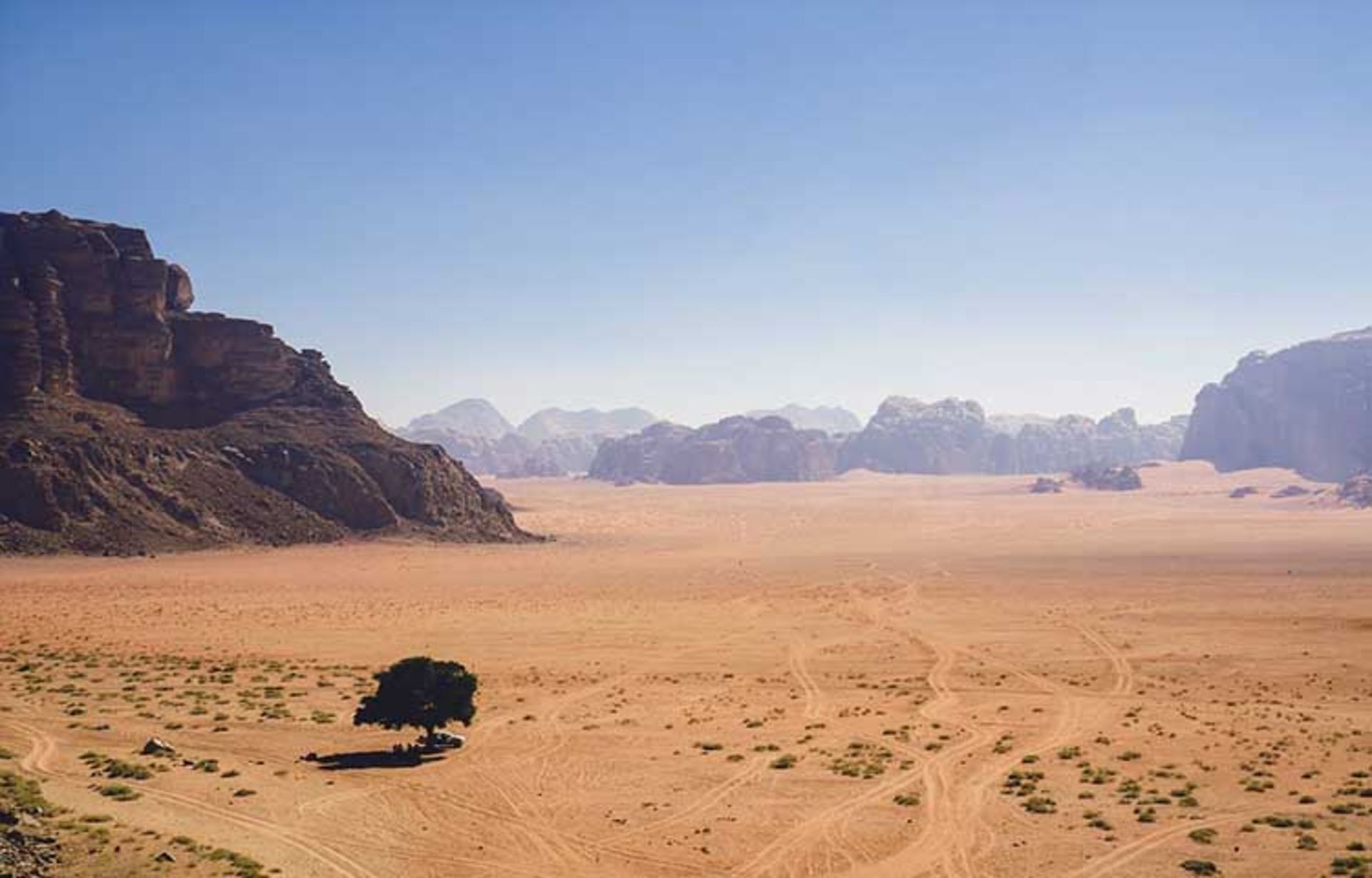 دانا بیوسفر