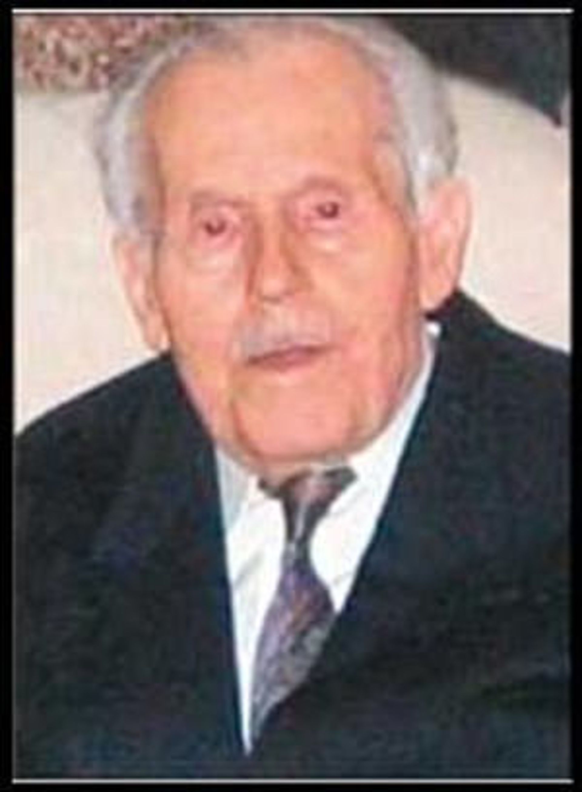 نصرت الله امینی 