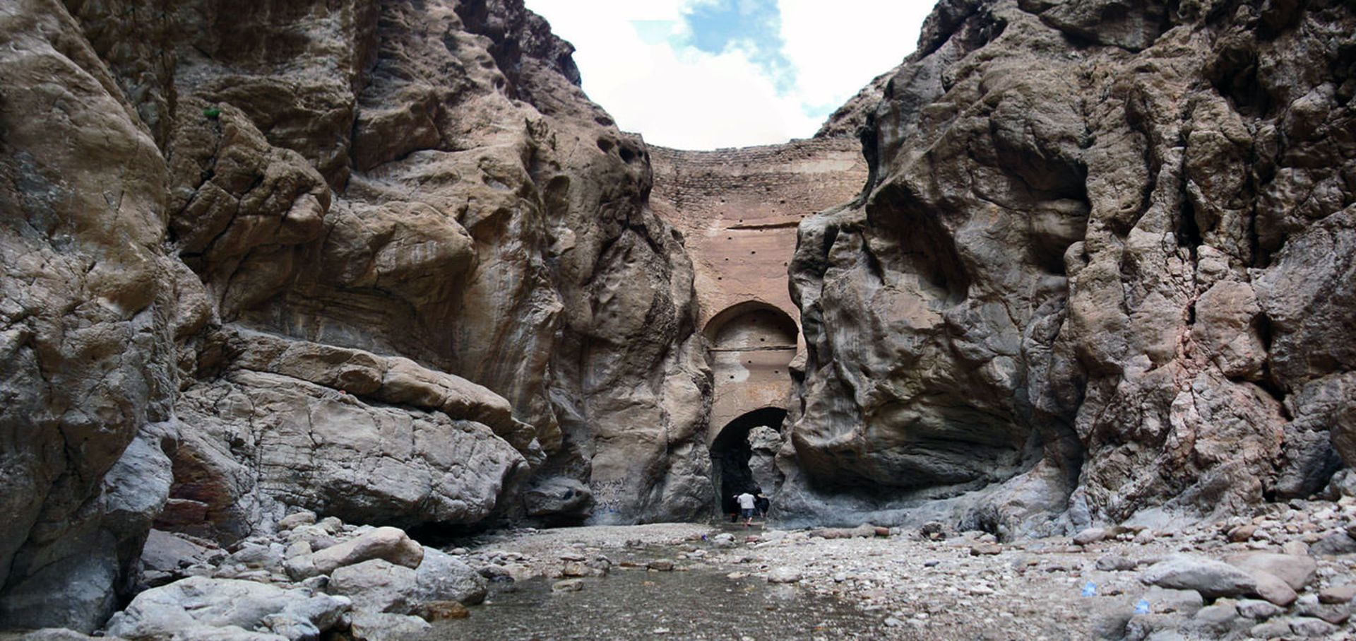 سد شاه عباسی طبس