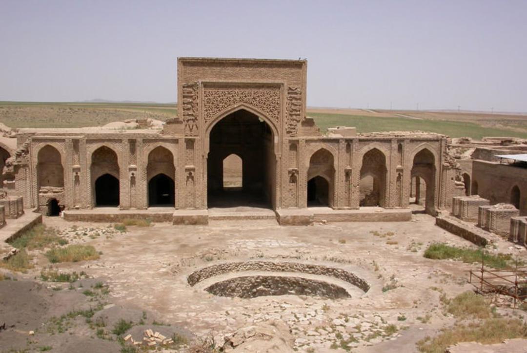 کاروانسرای رباطشرف