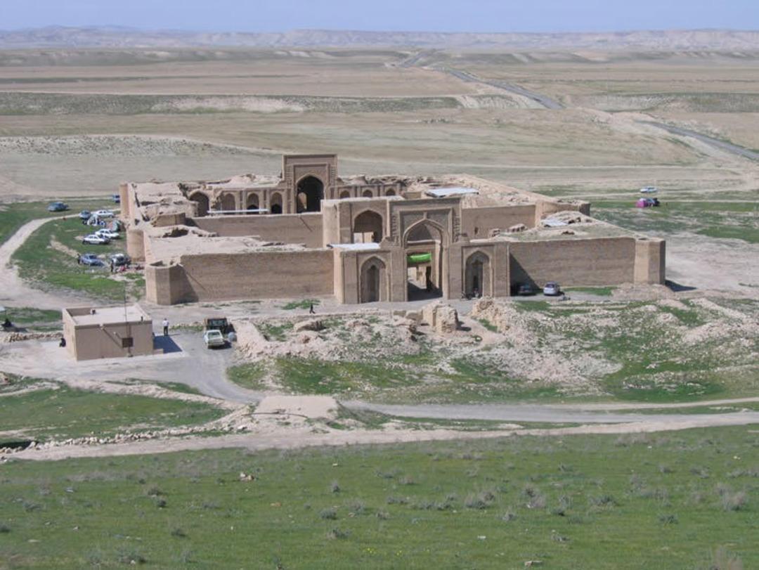 کاروانسرای رباطشرف