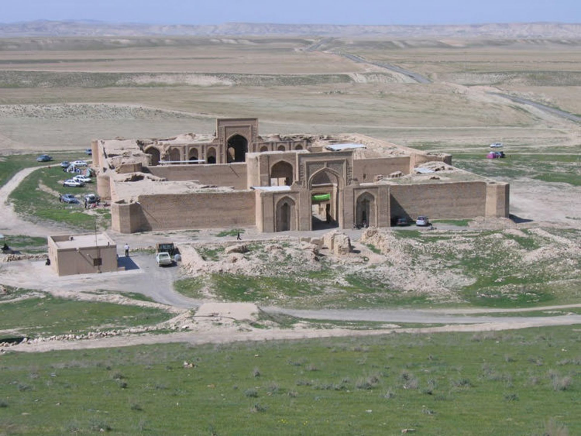کاروانسرای رباطشرف