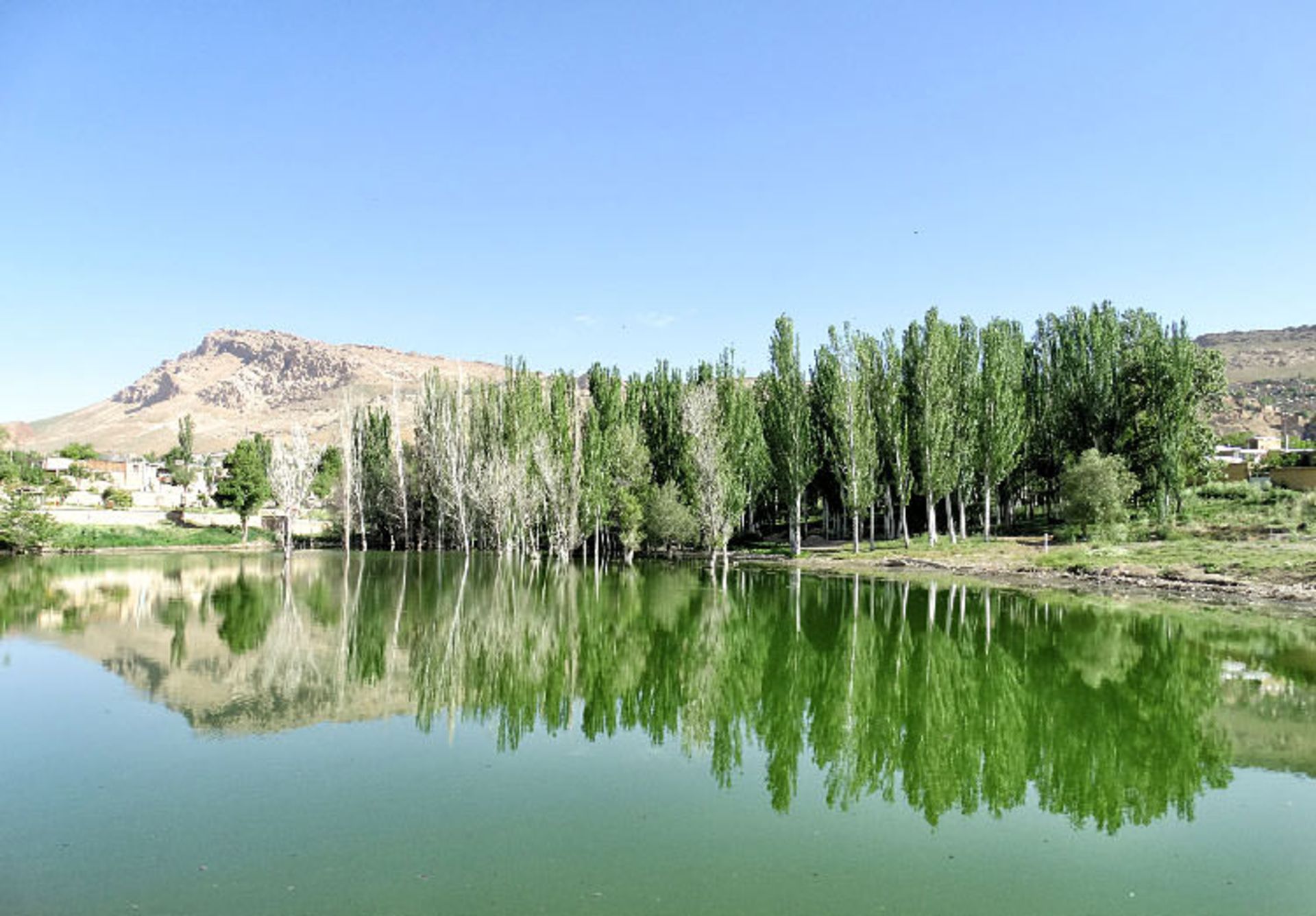 پارک دریاچه سمیرم