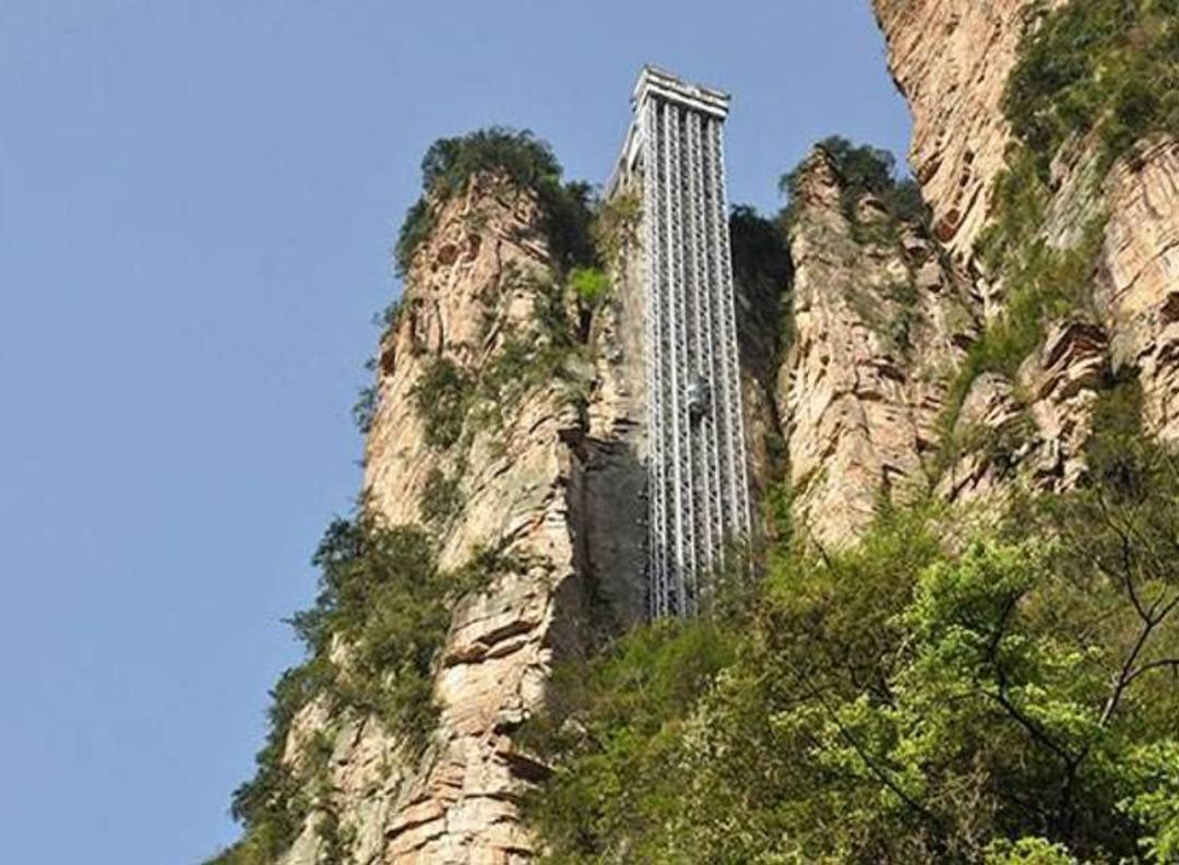 بلندترین آسانسور دنیا