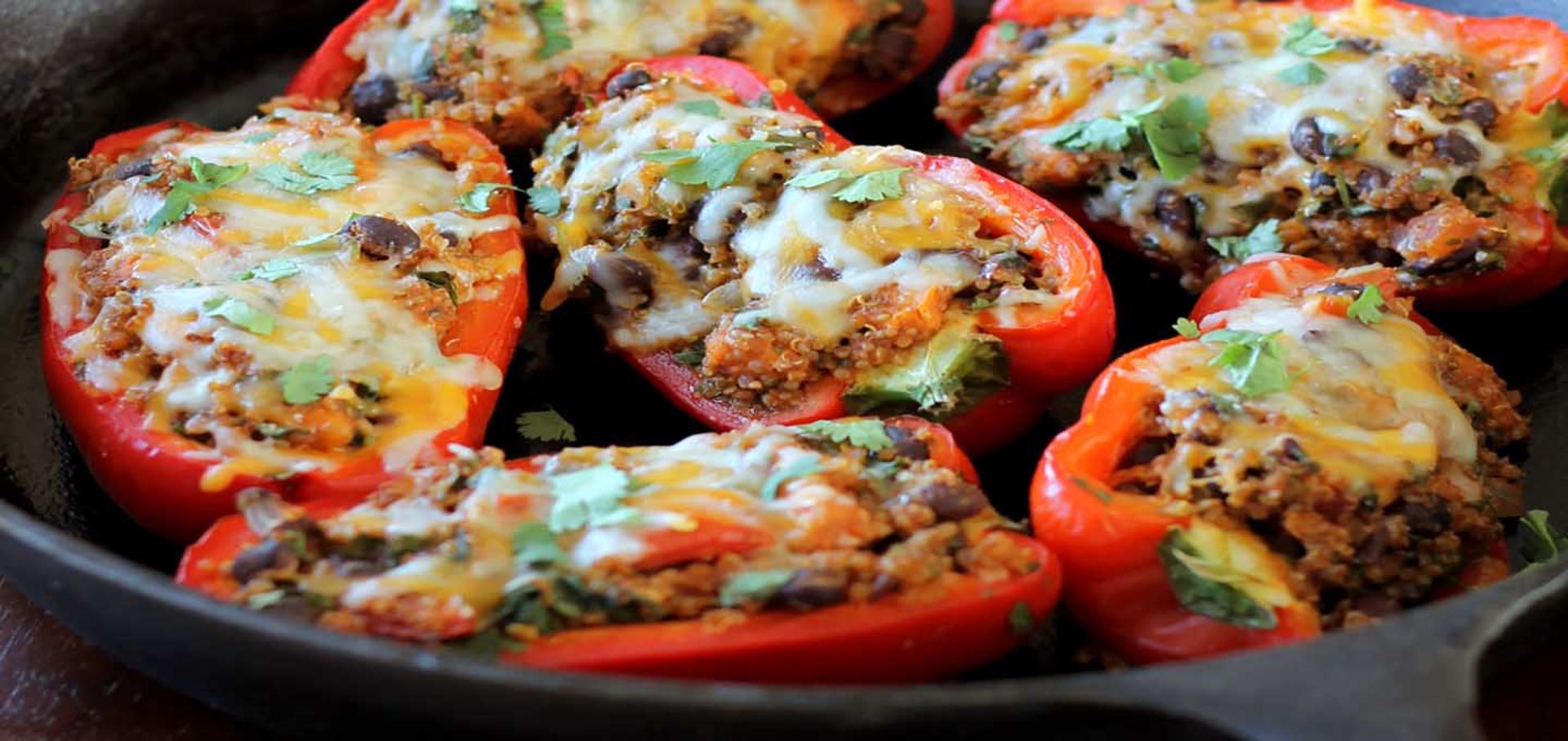 طرز تهیه فلفل دلمه شکم پر