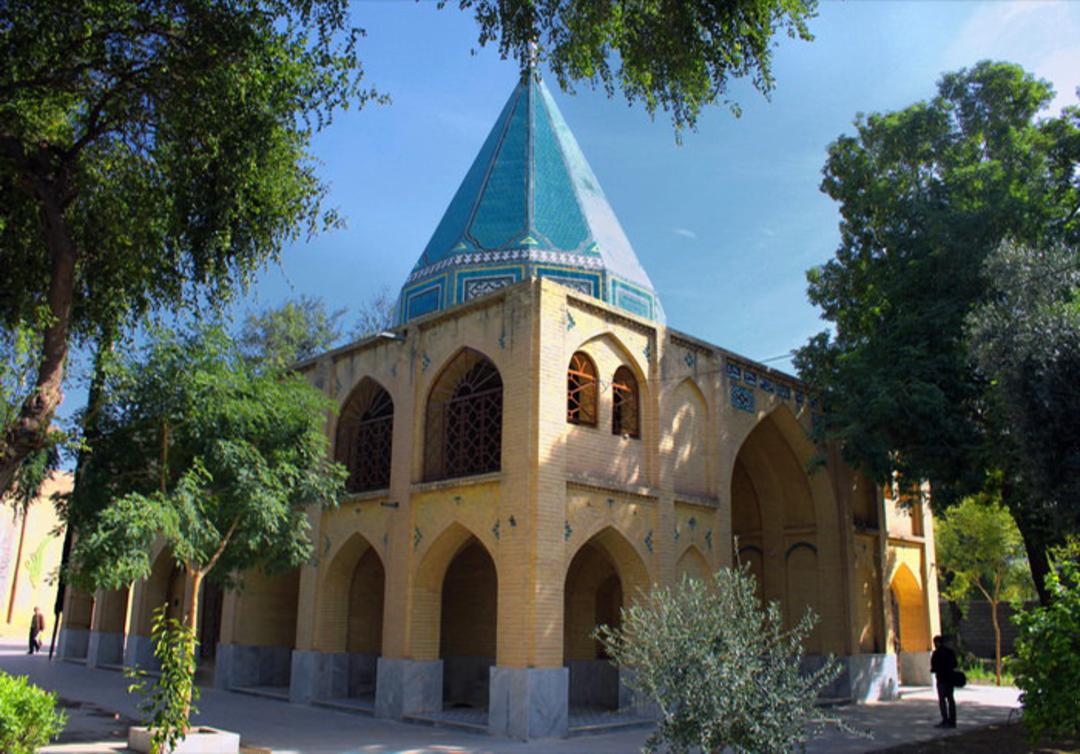 آرامگاه بابا‌ رکن‌الدین