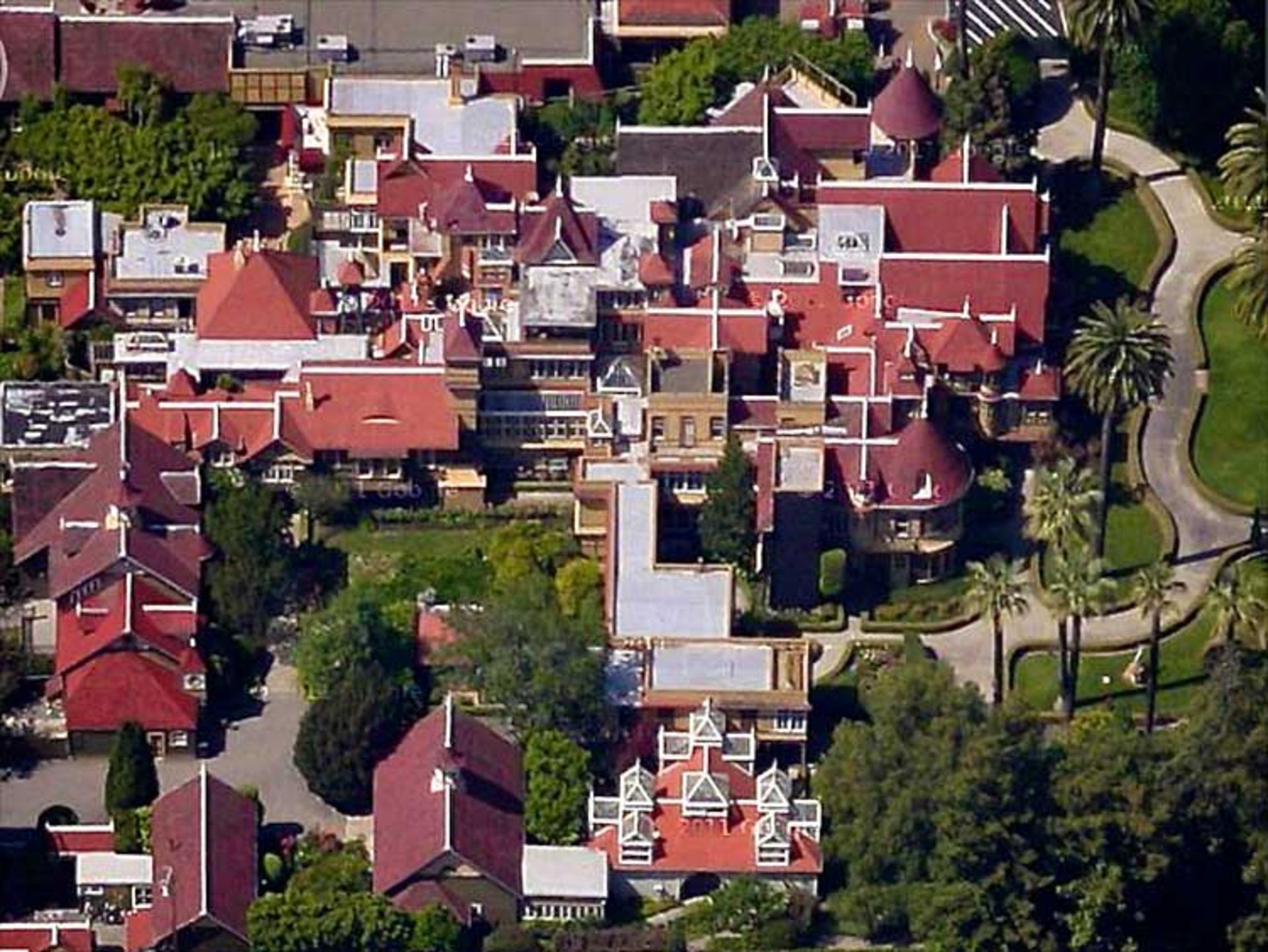 عمارت مرموز وینچستر