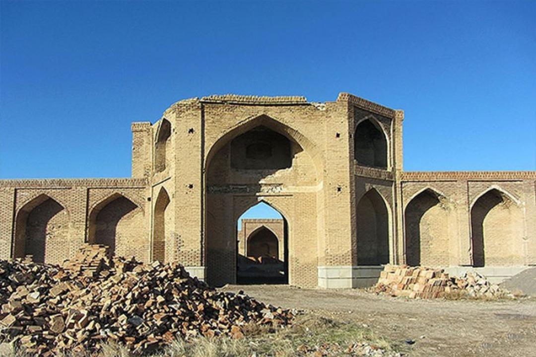 شهرستان میانه