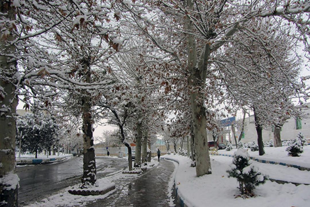 شهرستان میانه