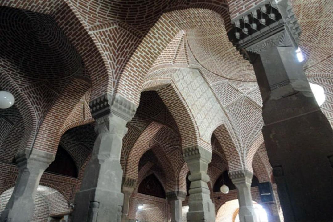 شهرستان میانه