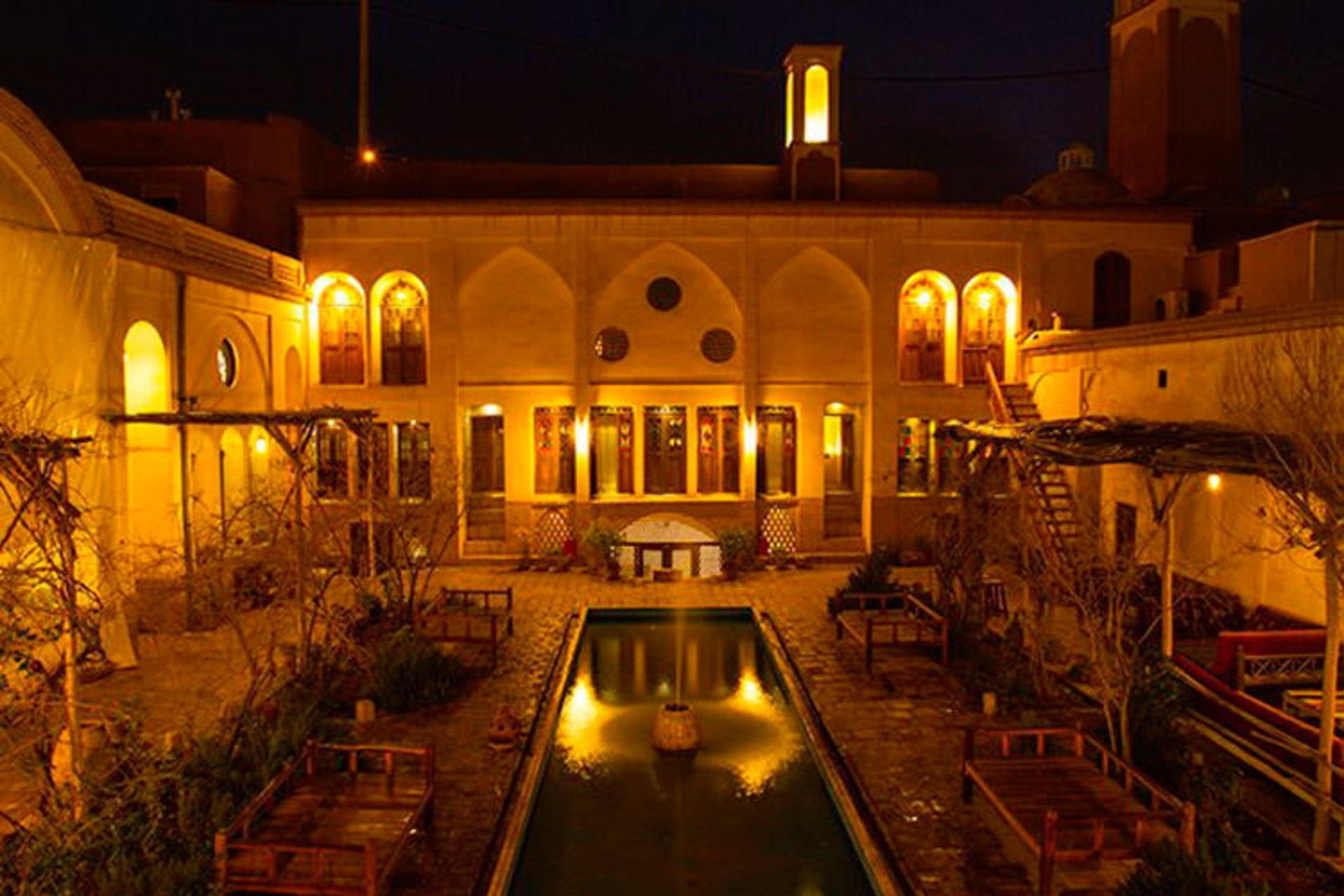 خانه تاریخی احسان کاشان