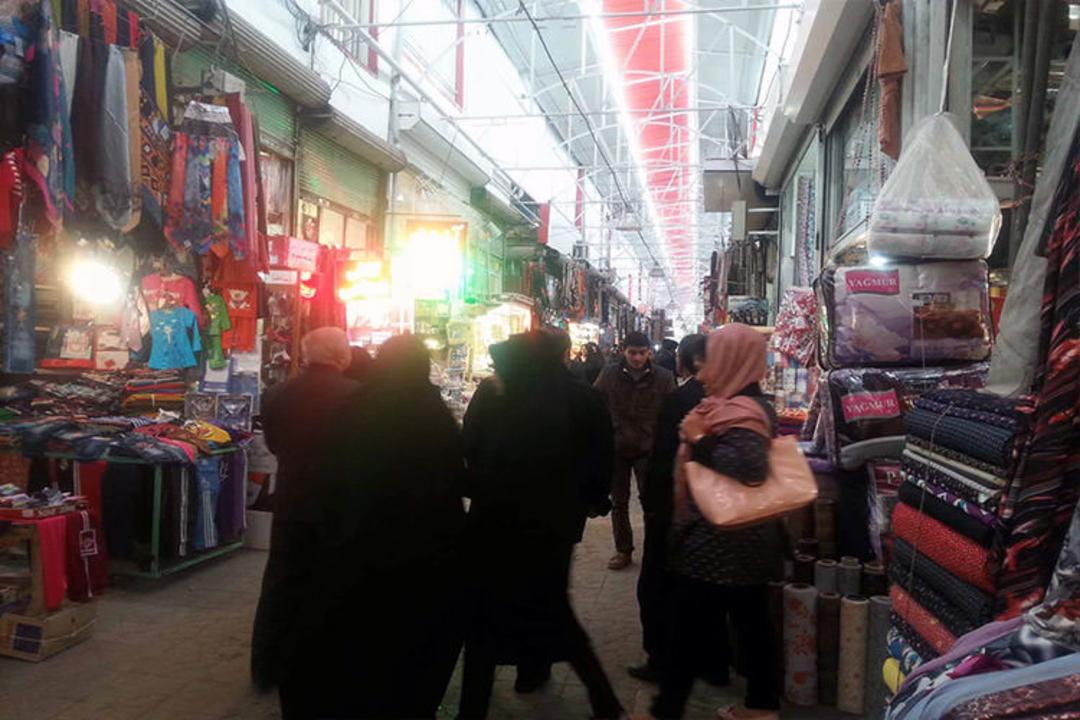 بازار چهار سو بناب