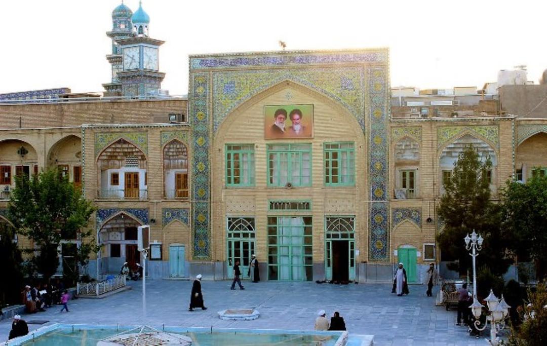 مدرسه فیضیه 