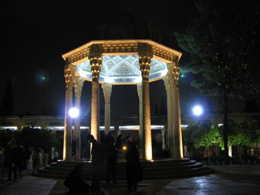 گردشگری ادبی