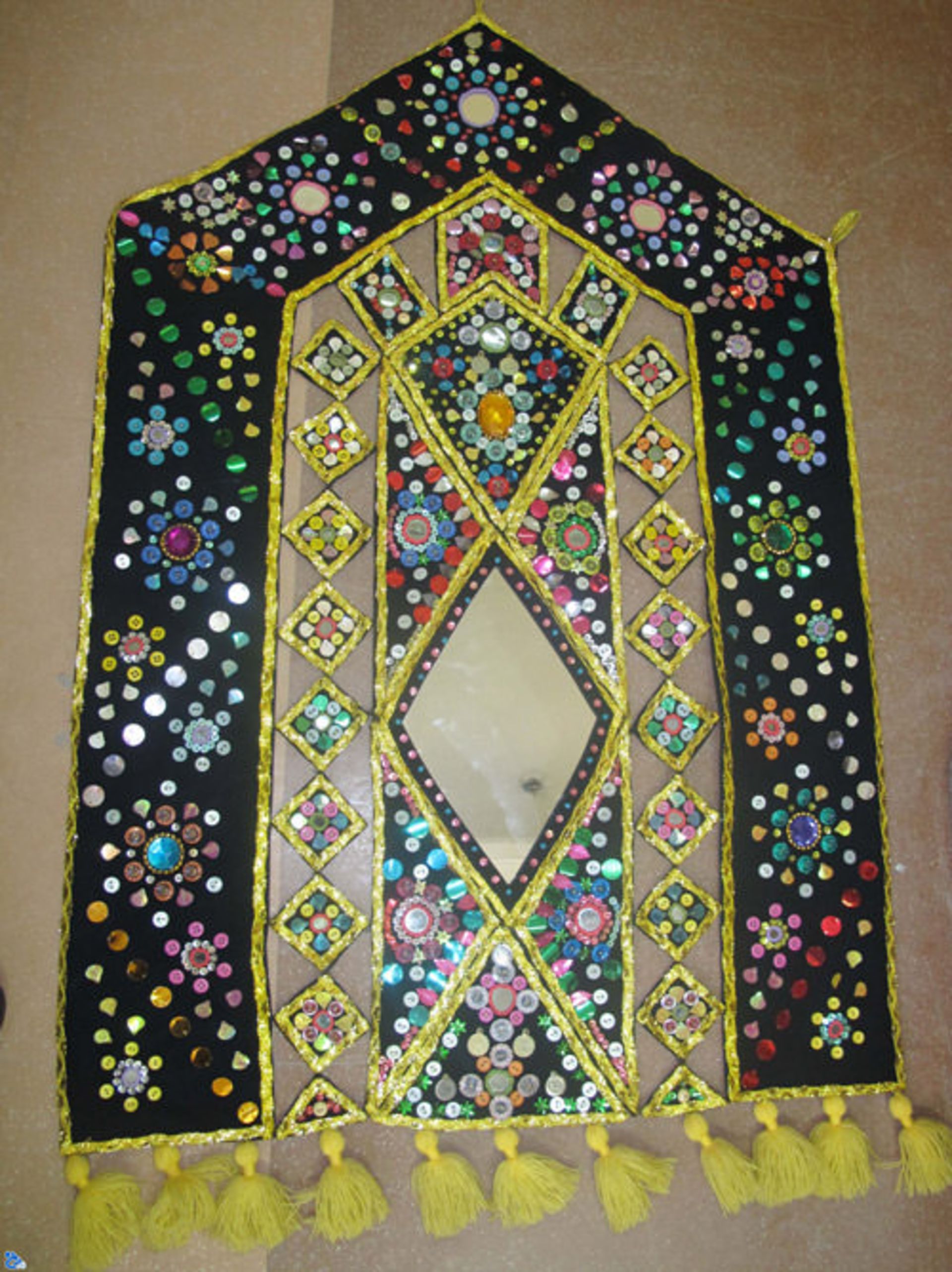 آیینه دوزی