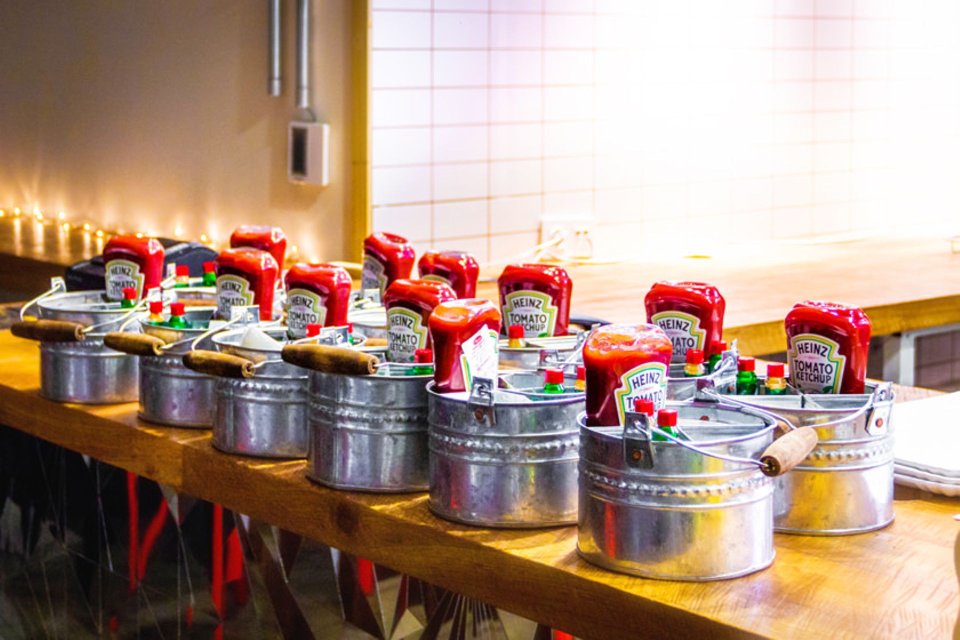 ویکافه - خیابان فلسطین