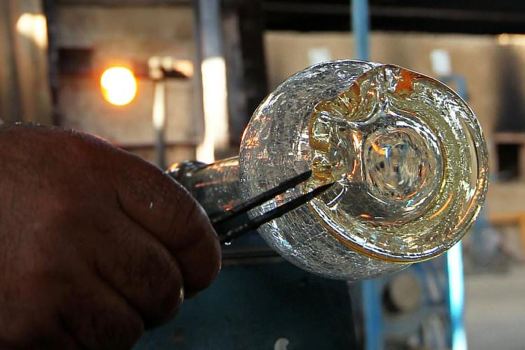 شیشیه گری دستی