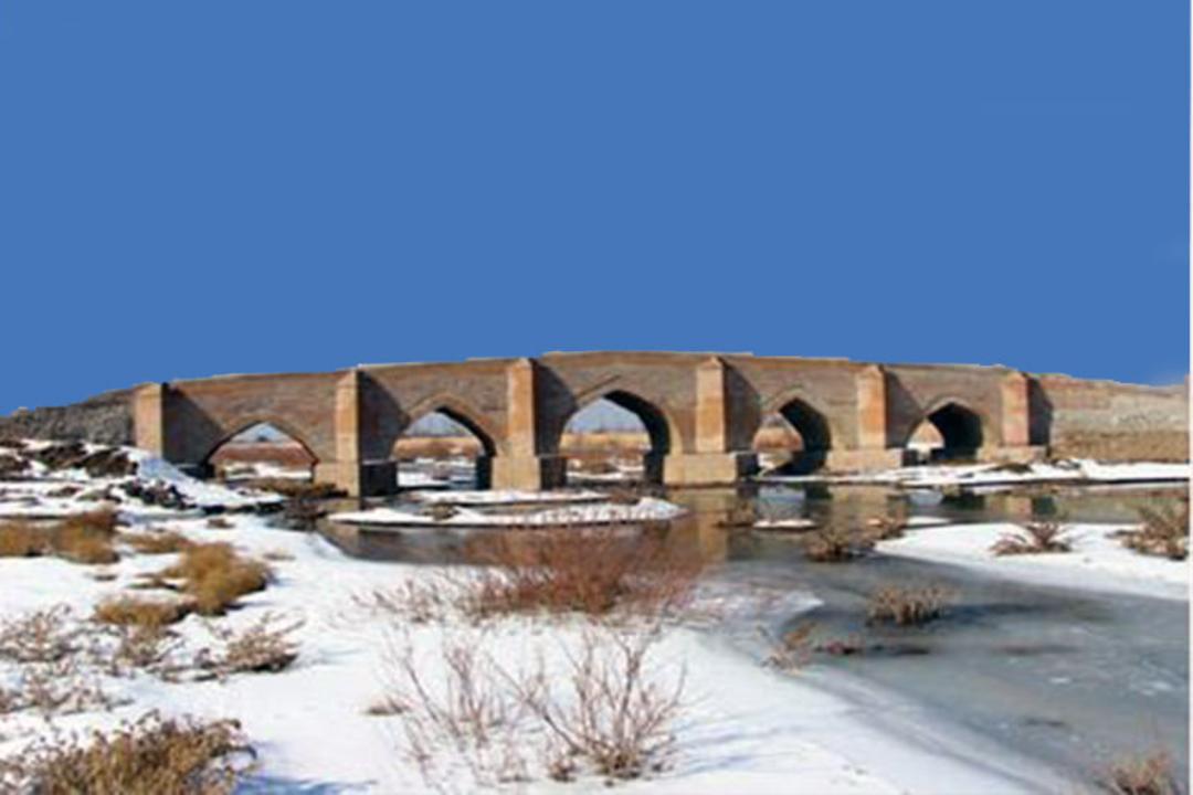 پل پنج چشمه بناب