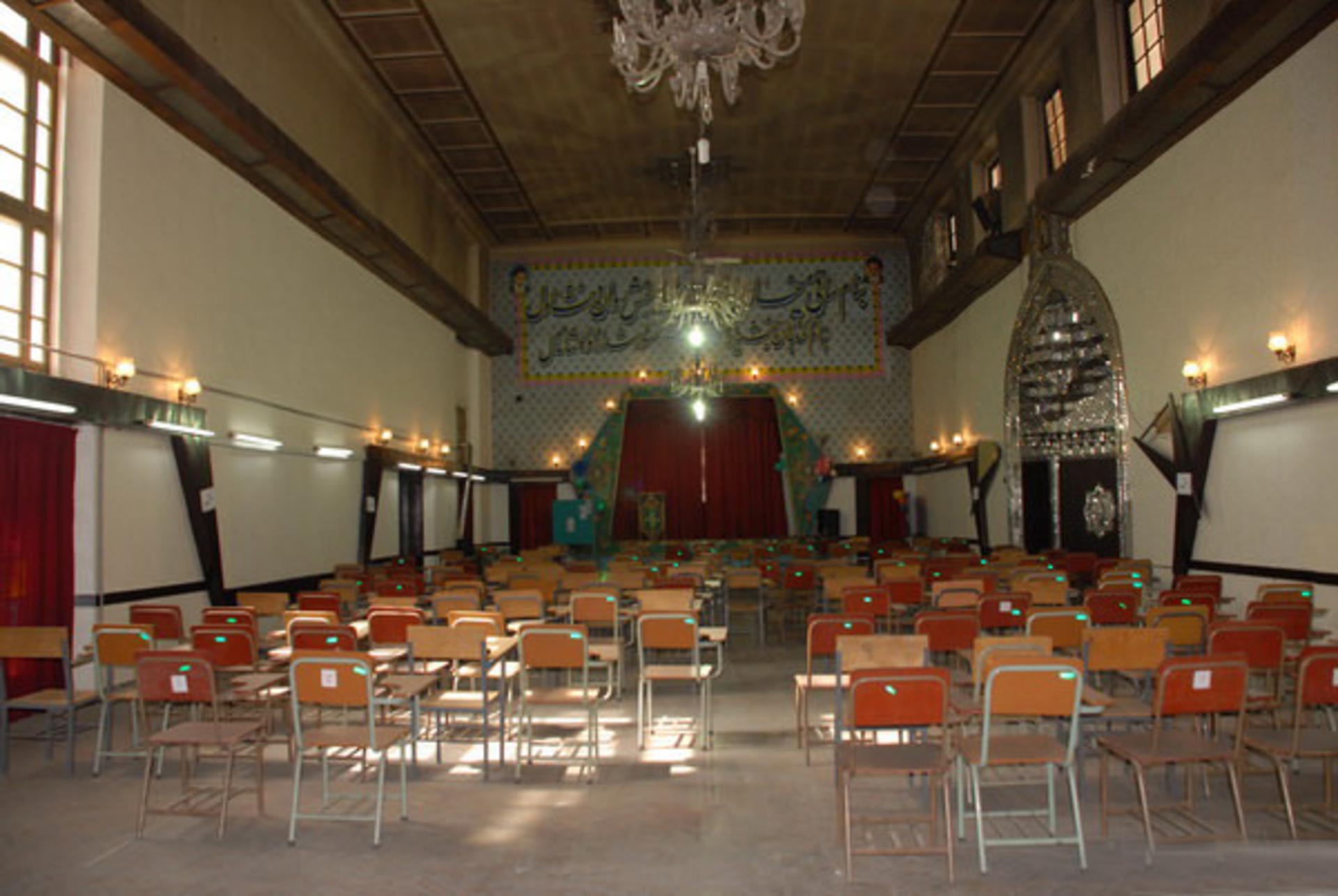 مدرسه اتفاق 