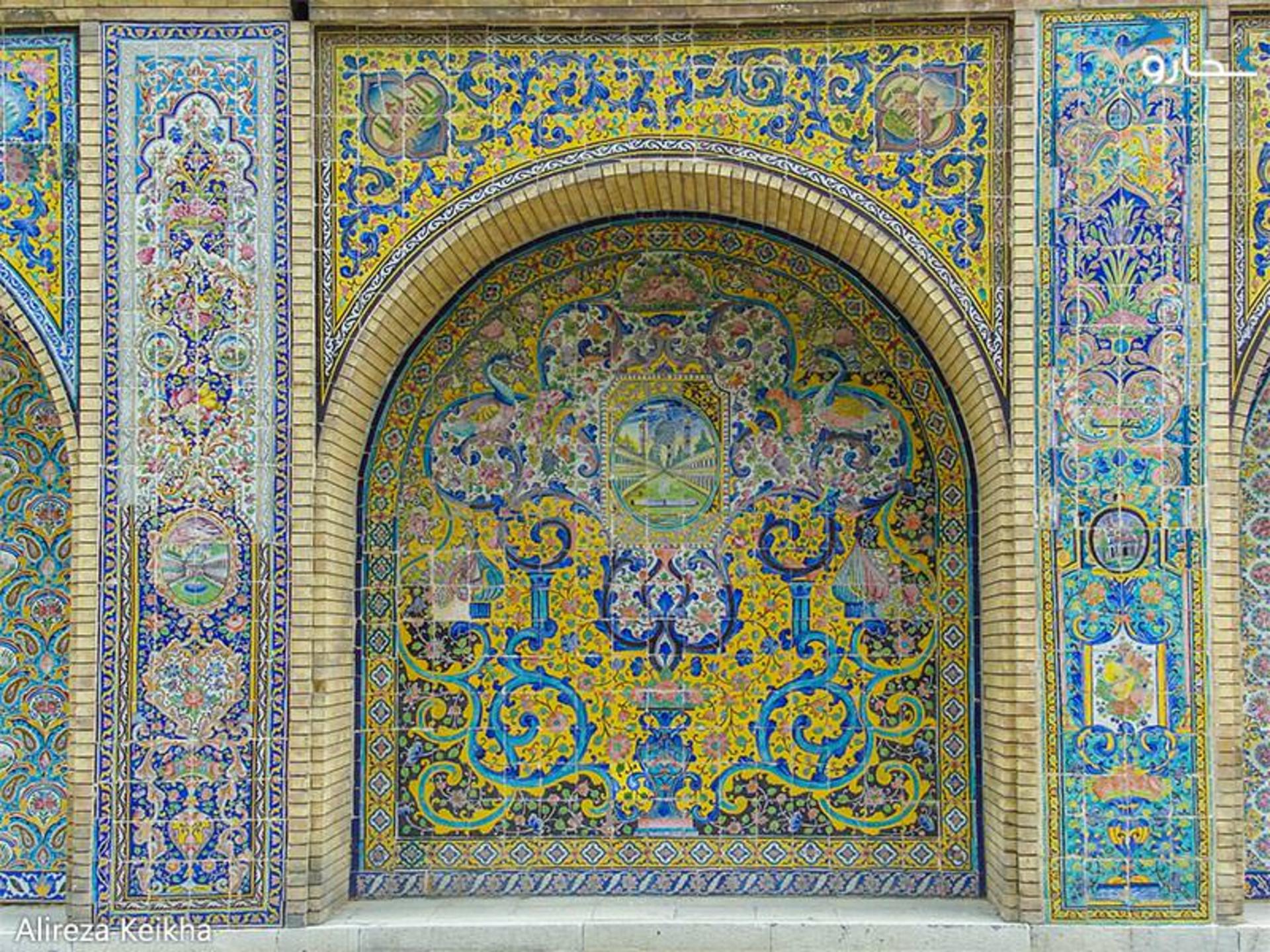 کاشی کاری شمس العماره