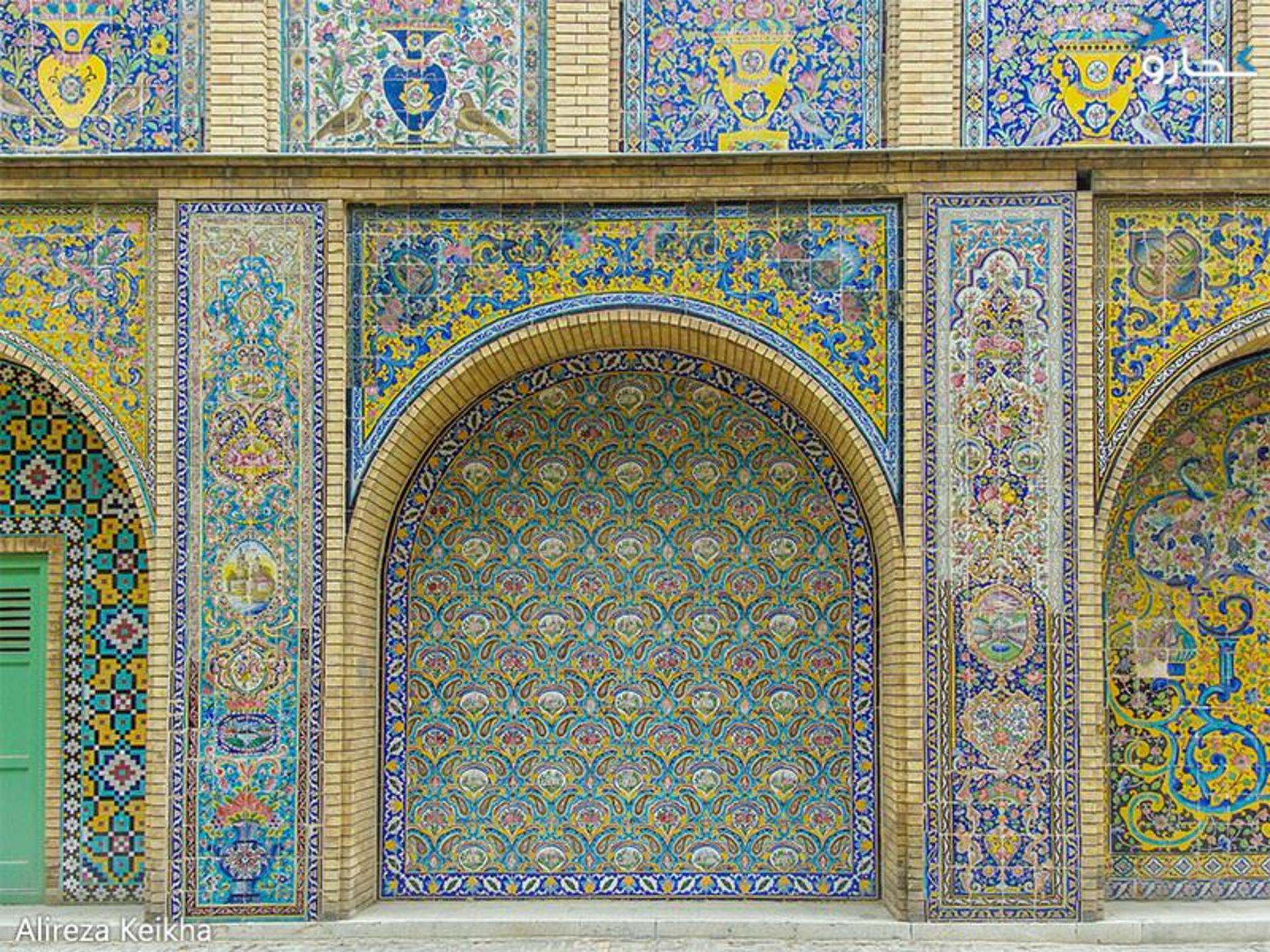 کاشی کاری شمس العماره