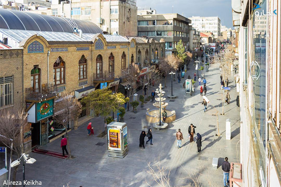 خیابان جمهوری - ساختمان های فرسوده
