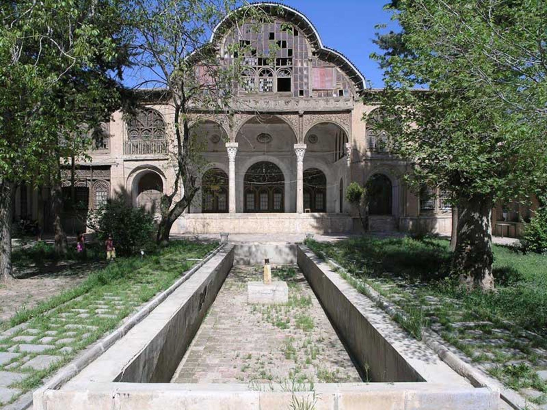 عمارت مشیر دیوان سنندج