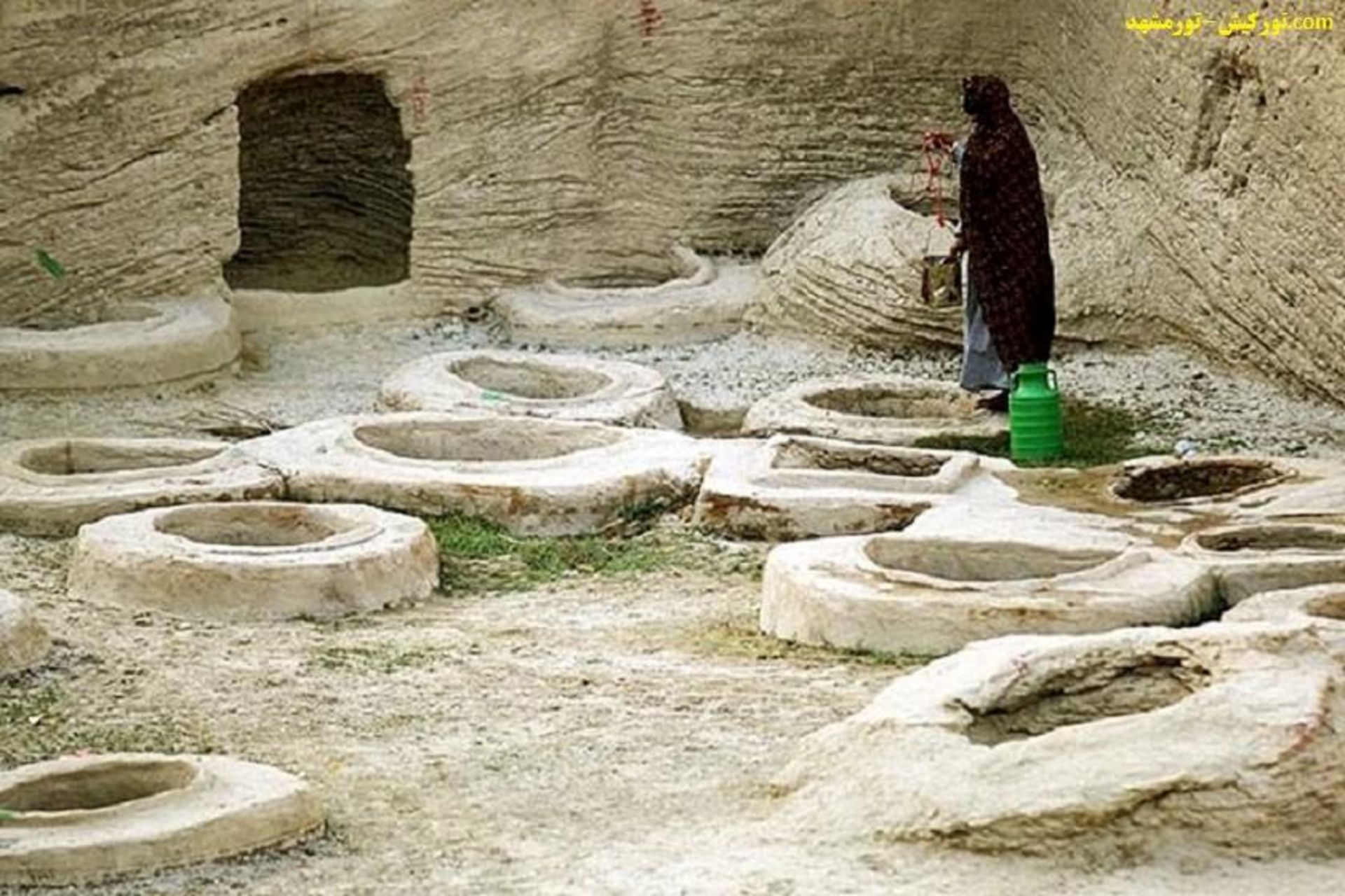 تور کیش-مشهد