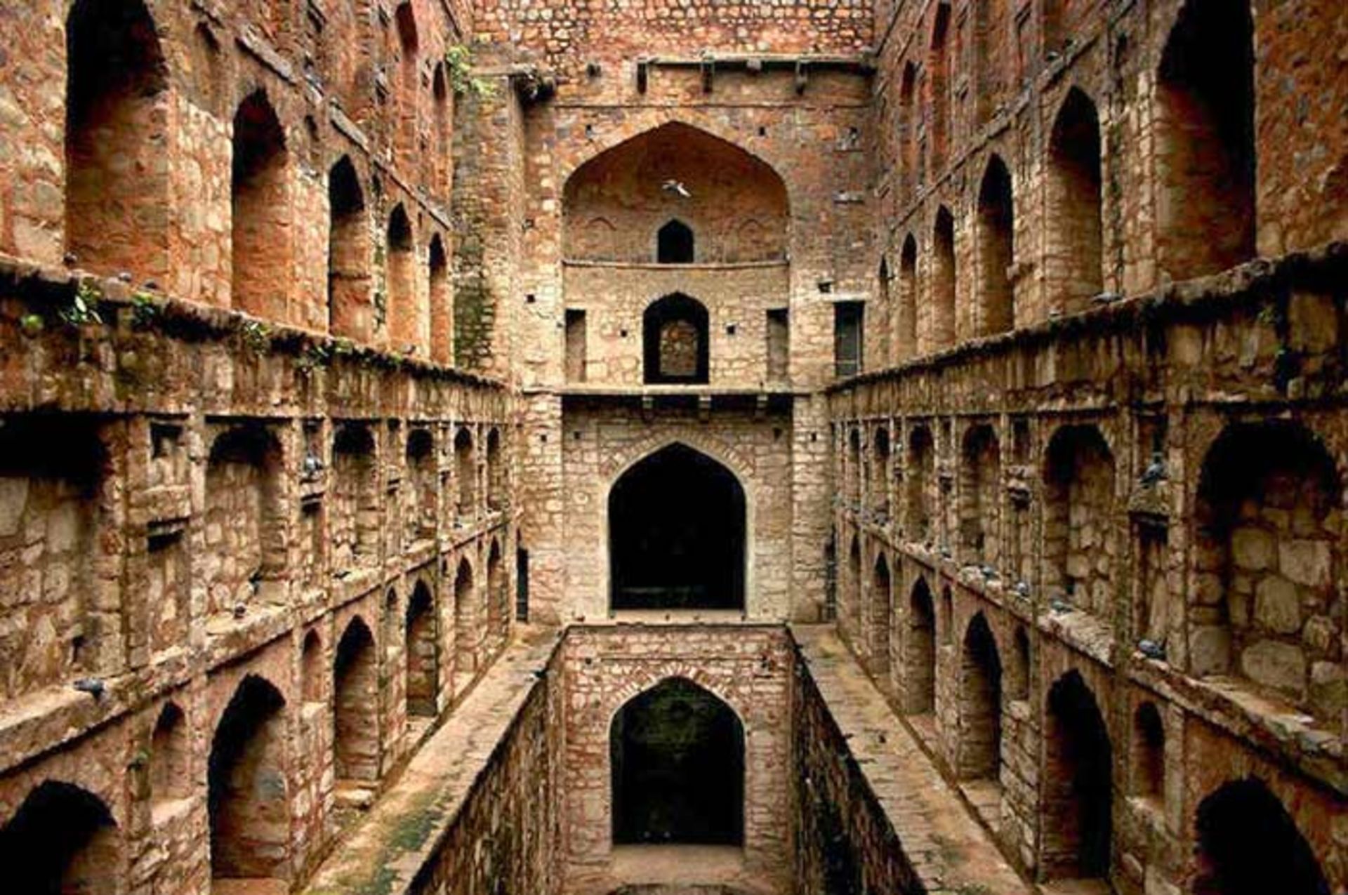 پلکانی ترسناک در دهلی نو