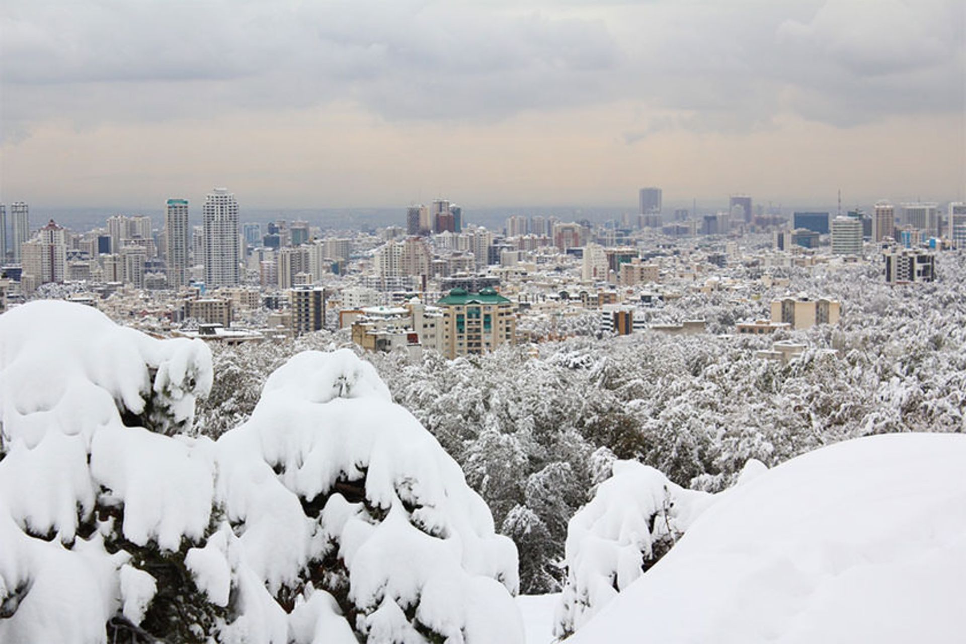 برف تهران