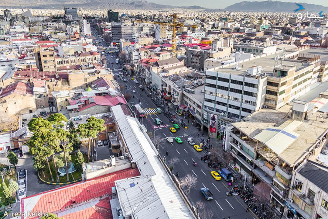 خیابان جمهوری - ساختمان های فرسوده