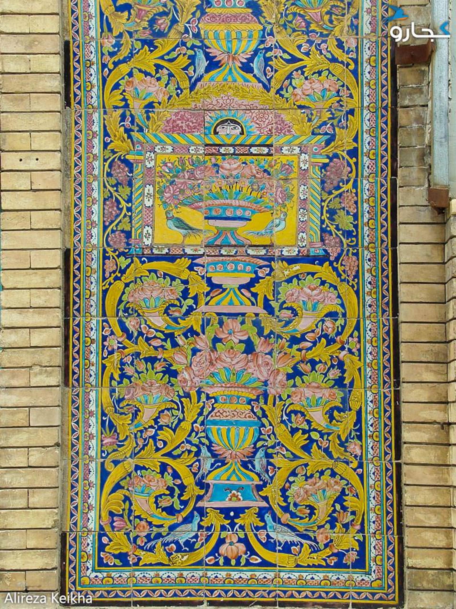 کاشی کاری شمس العماره