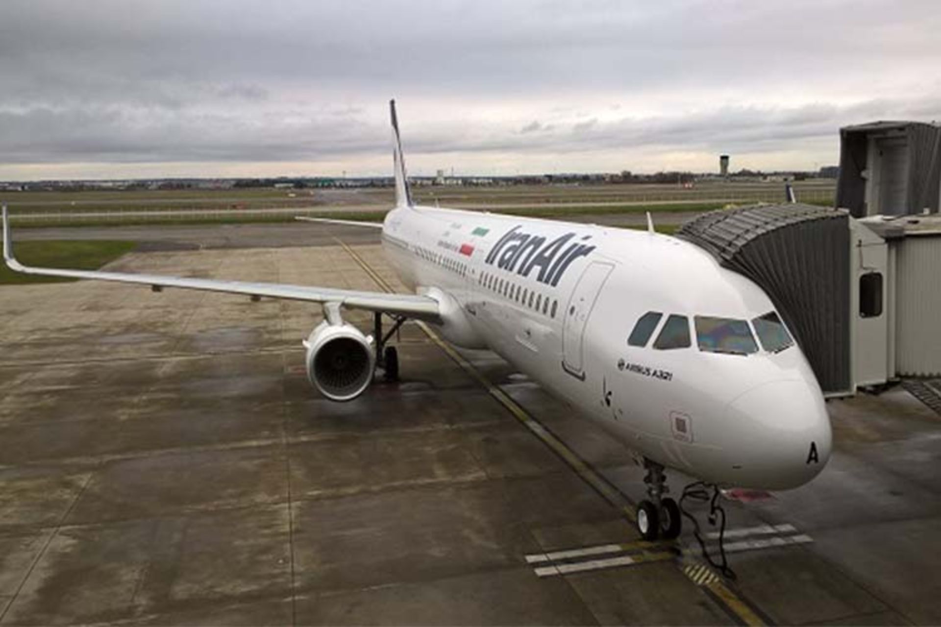 هواپیمای A321 ایران ایر