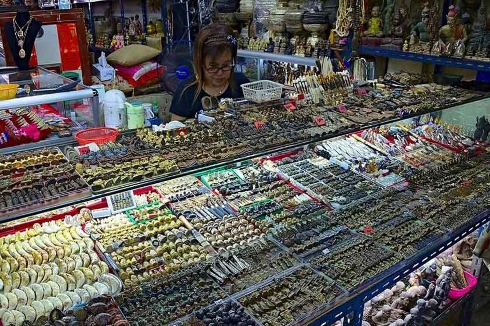 بازار امولت