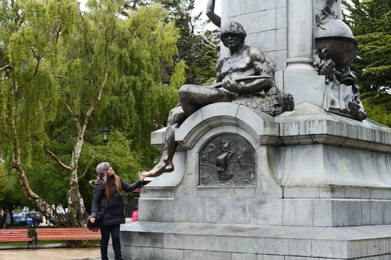 مجسمه ی فردیناند ماگلان