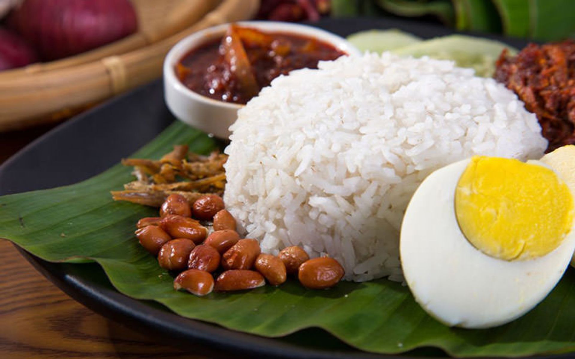 ناسی لماک (Nasi lemak)