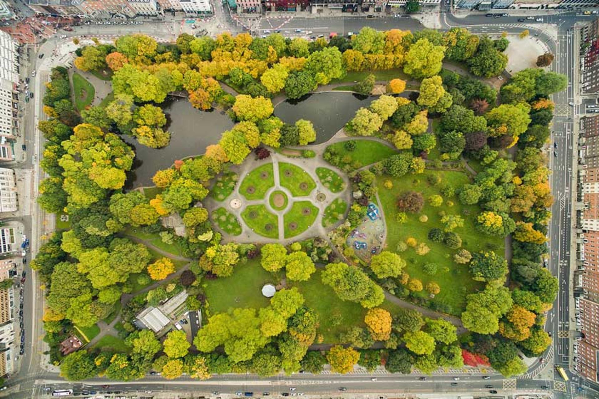 پارک سبز استفان گرین (St. Stephen's Green)