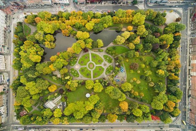 پارک سبز استفان گرین (St. Stephen's Green)