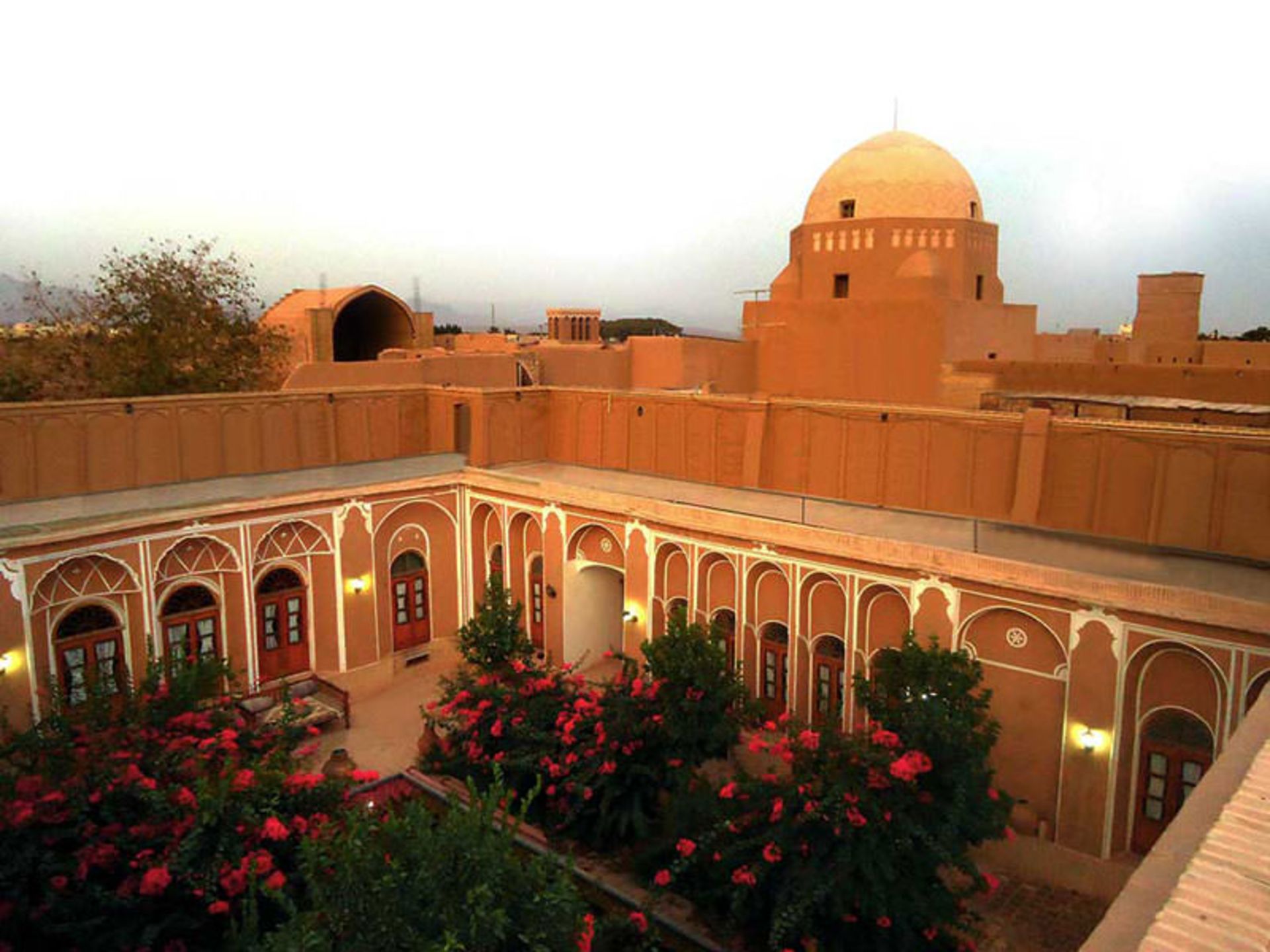 هتل کهن کاشانه یزد
