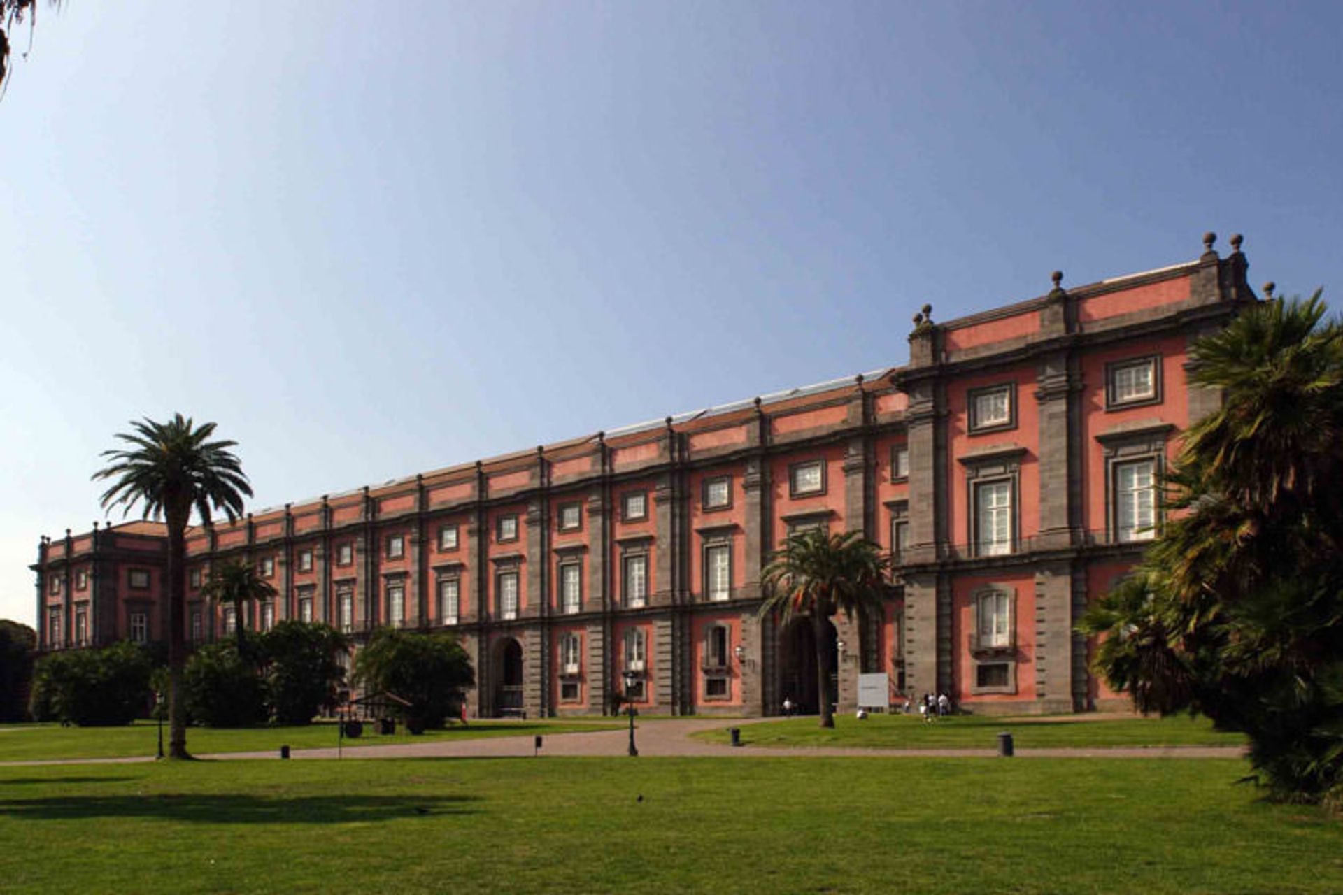موزه ملی کاپودیمونت (Capodimonte)