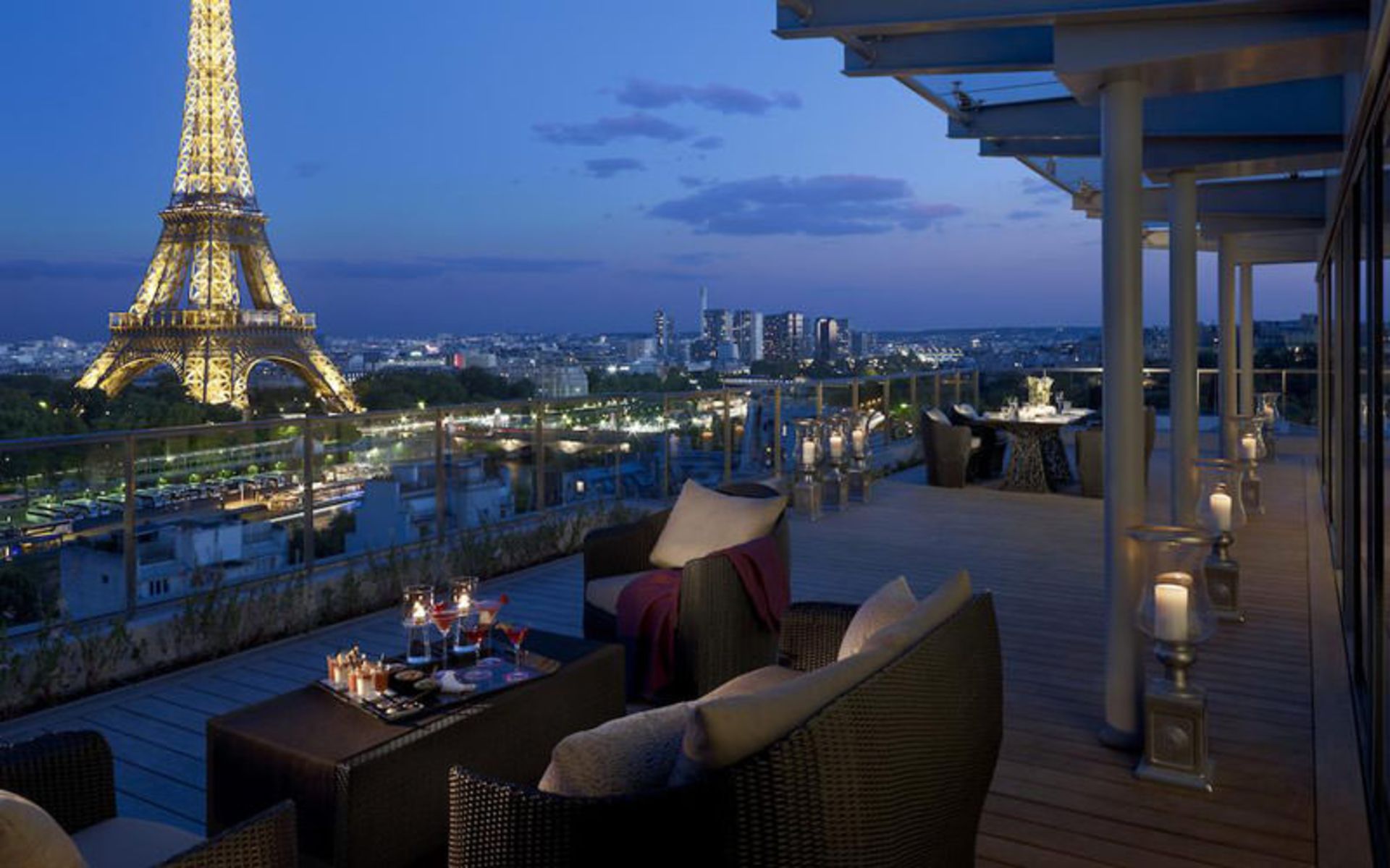 هتل شانگری لا پاریس (Shangri-La Hotel)