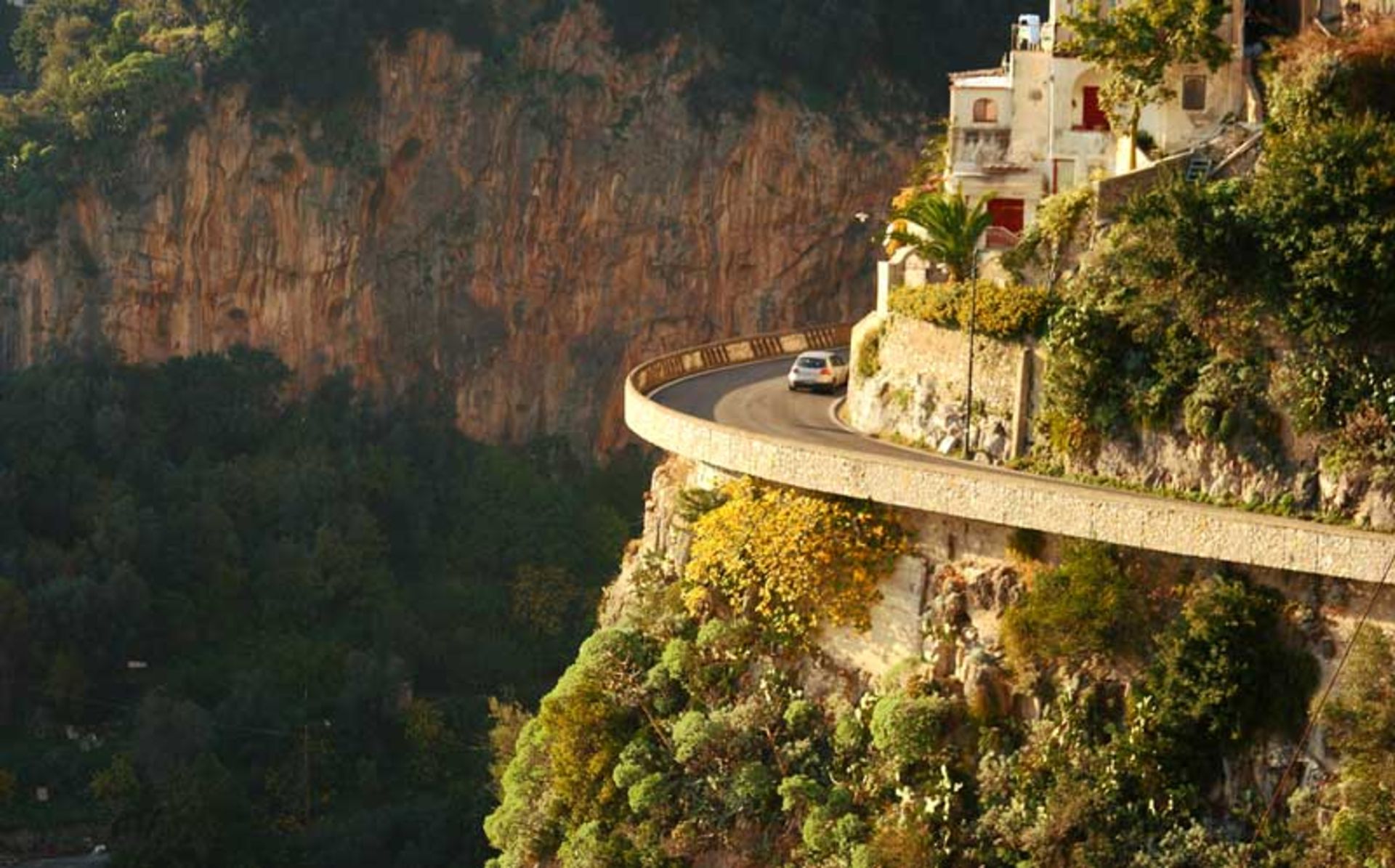 جاده خلیج آمالفی (Amalfi Coast)