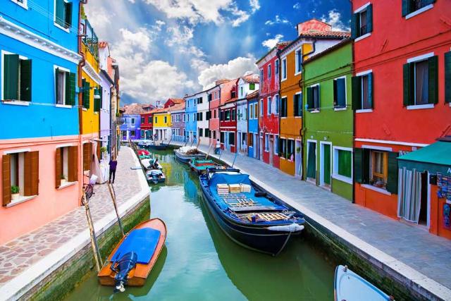جزیره بورانو (Burano)