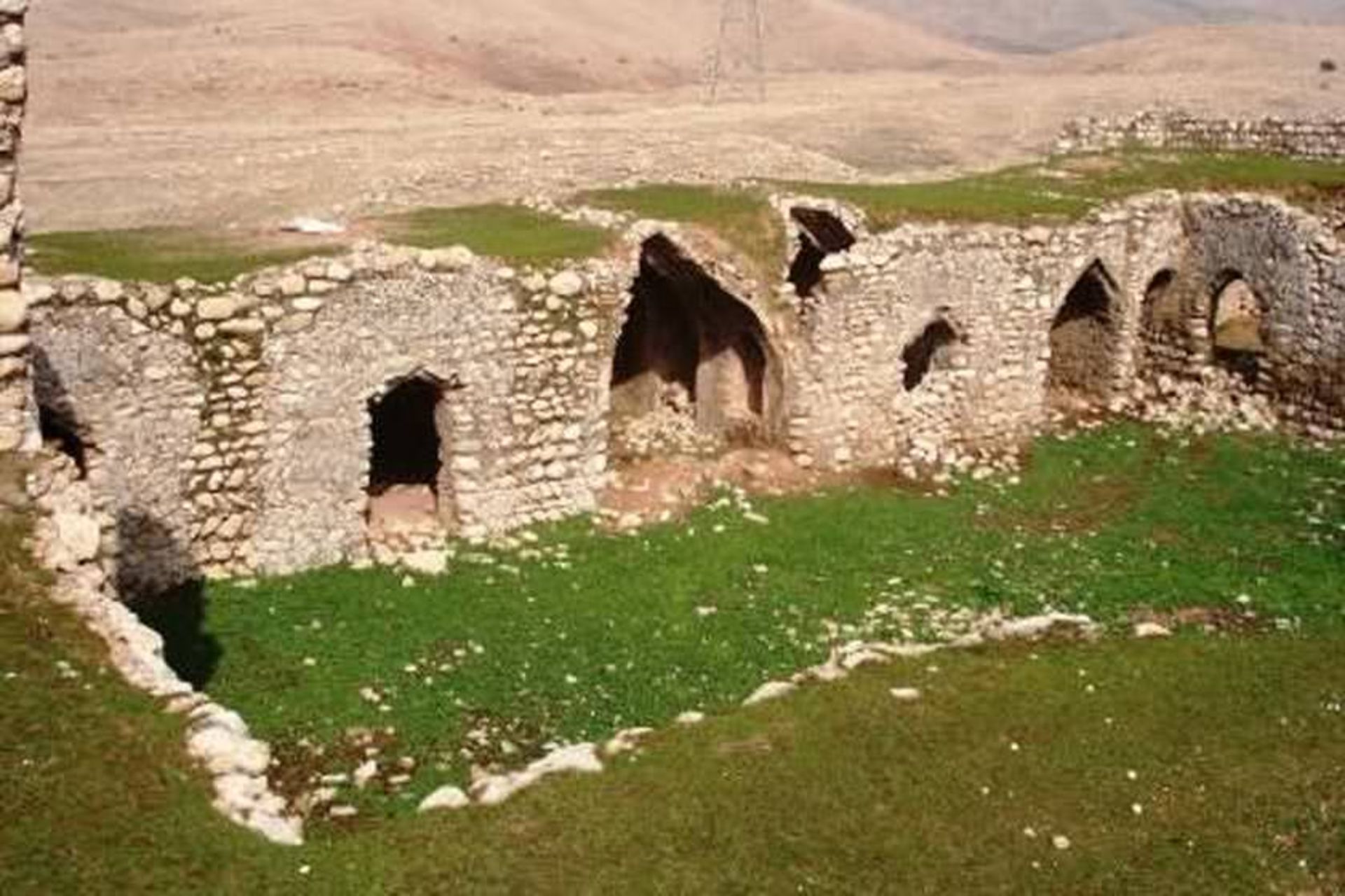 قلعه رزه