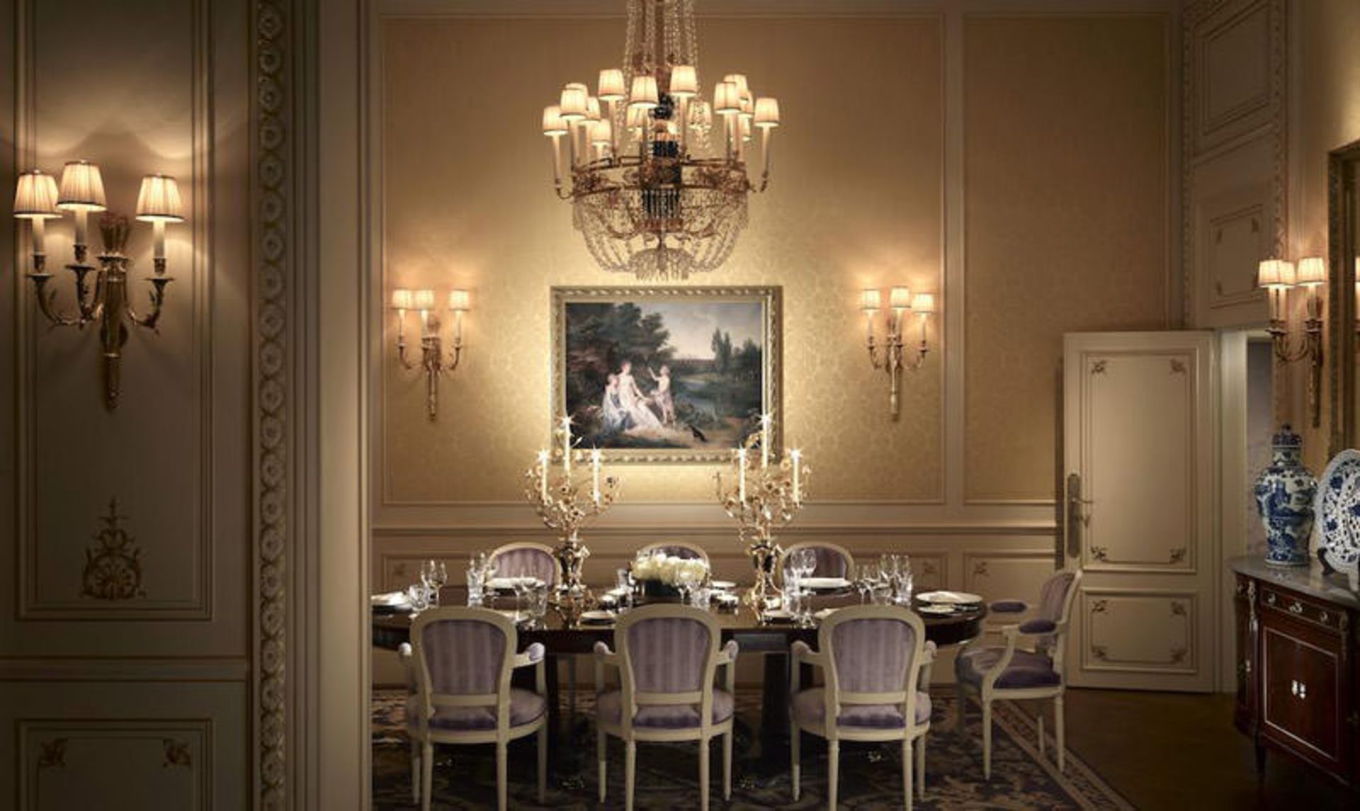 هتل شانگری لا پاریس (Shangri-La Hotel)